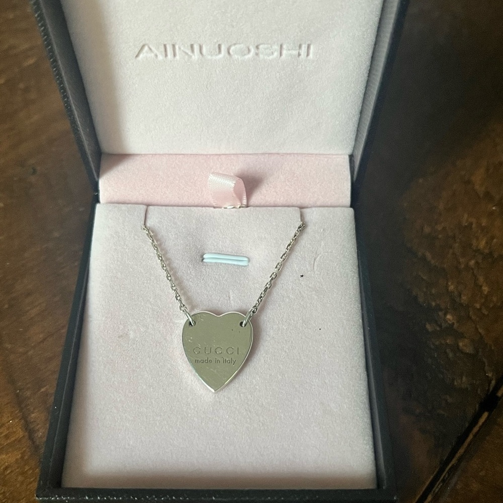 Gucci necklace